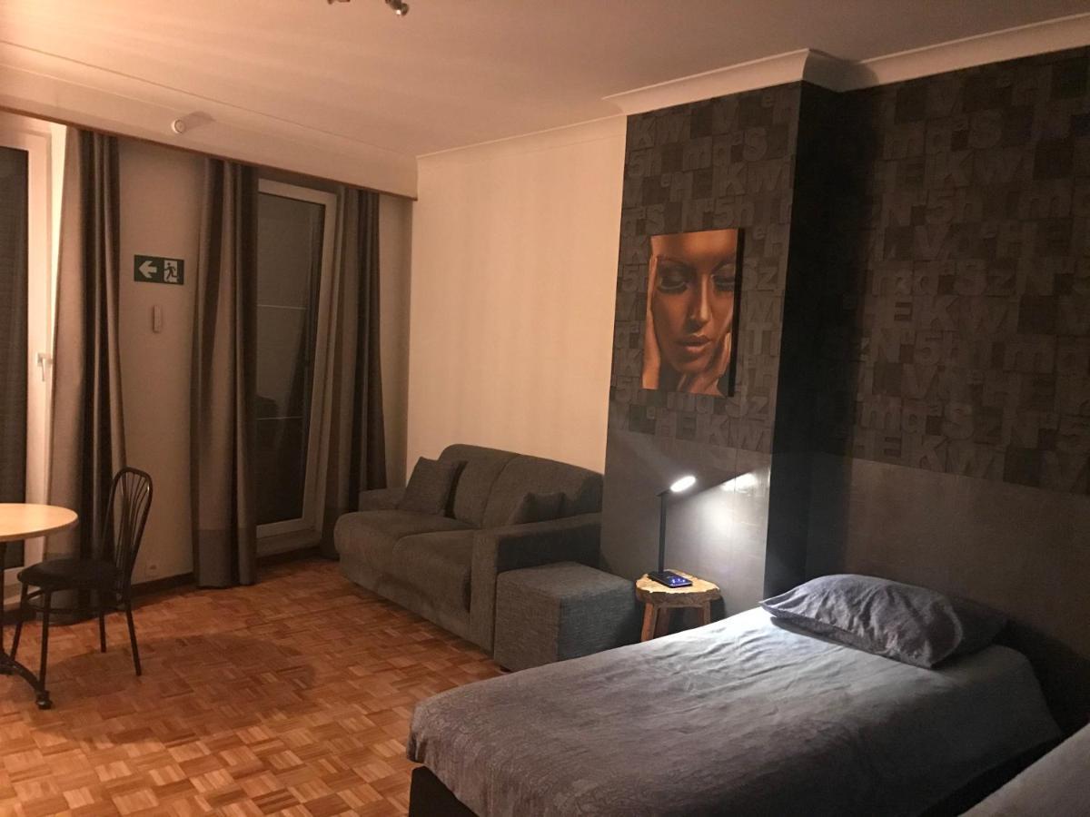 Cosy Room 哈瑟尔特 外观 照片